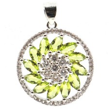 Stunning Green Peridot CZ Women Dating Silver Pendant