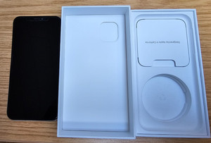 Apple iPhone 11 - 128GB    (Weiß)