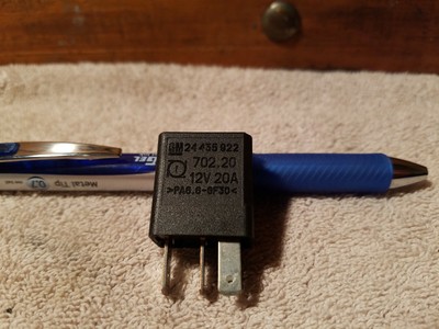 Реле gm 24435922