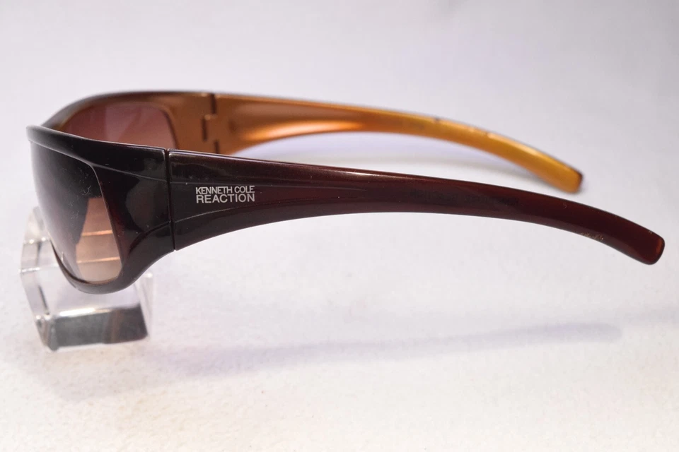 GAFAS DE SOL KENNETH COLE REACTION KC1079 CON LENTES DE POLICARBONATO DEGRADADAS NUEVAS Foto 4 de 4