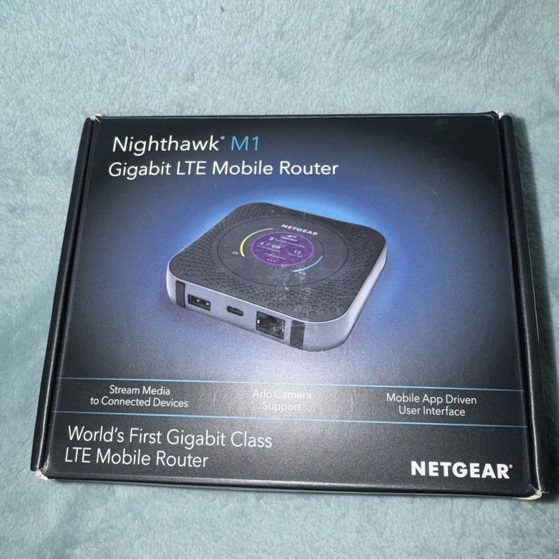 Netgear Nighthawk M1 MR1100 AT&T T-Mobile 4G LTE Hotspot