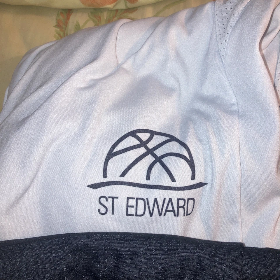 Uniforme escolar para niñas, pantalones cortos - baloncesto talla mediana Foto 3 de 4