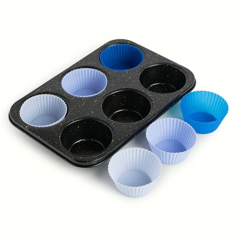 7-Piece 6-Cup Non-Stick Jumbo Muffin Pan with Reusable Silicone Baking Liners
Opens in a new window