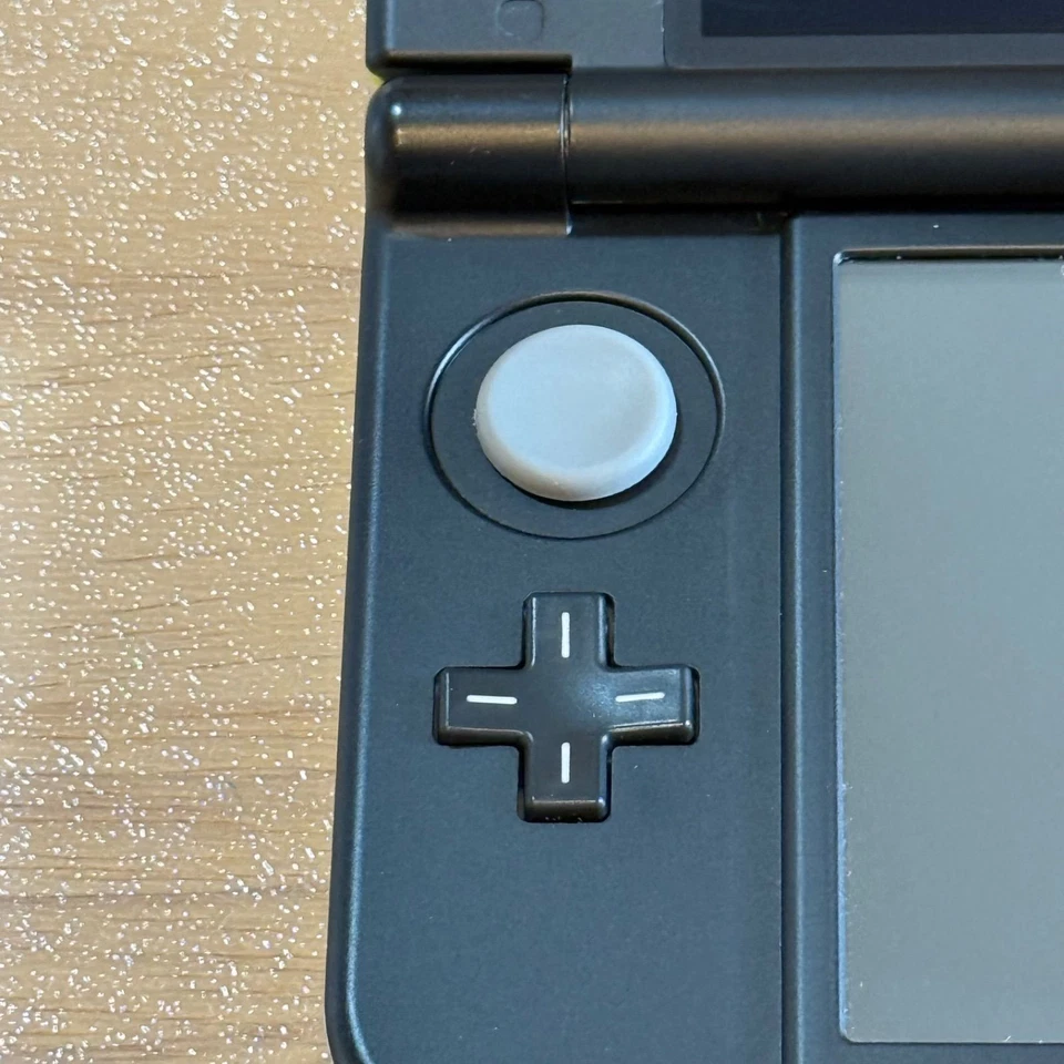 [DUAL IPS] Consola Nintendo 3DS LL XL Nueva Verde Lima/Negro [Casi Como Nueva] #81 Foto 4 de 4