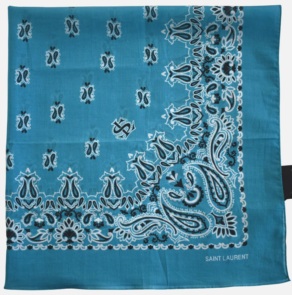 Preços baixos em Para Homens Saint Laurent Cachecóis | eBay