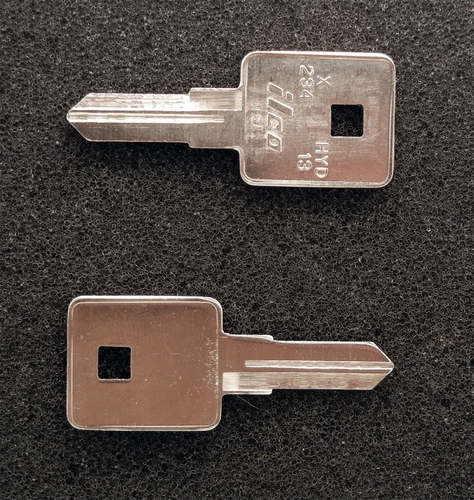 1994-2011 Harley Davidson Sportster Motorcycle HYD13 X234 Key Blanks Blank