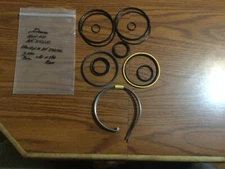 Deere Seal Kit OEM. AN240610. 3 1/4" x 8 x 1 1/4" Cyl AN240361