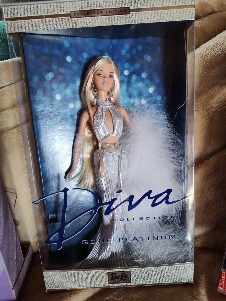 Diva Collection Barbie Doll Set NRFB All That Glitters Red Hot
