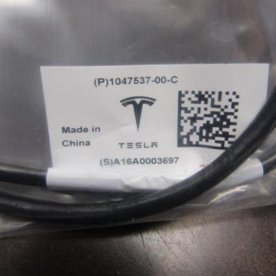 TESLA P1047537-00-C / 1047537-00-C S/X/3 CAR AUDIO U DISK ADAPTER 