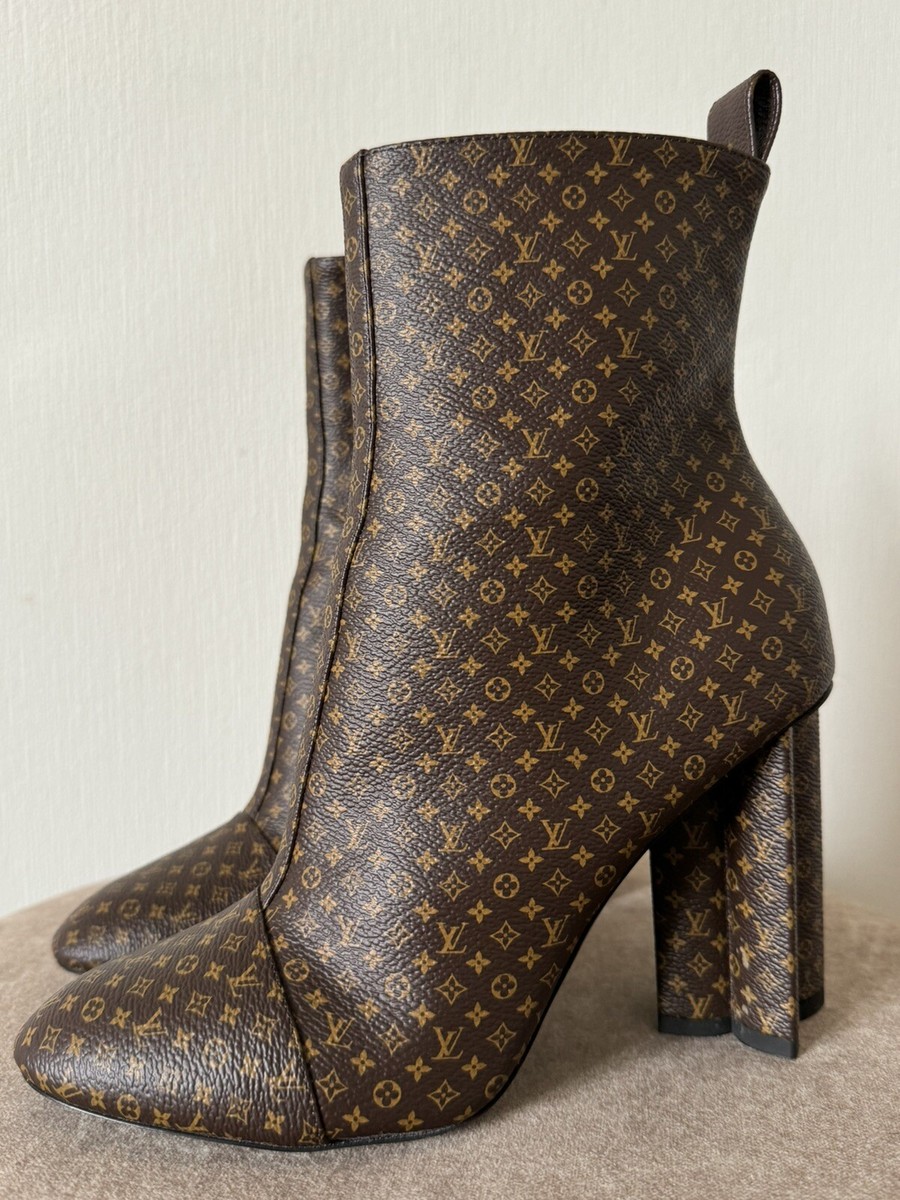 1,6k Authentic Louis Vuitton Silhouette Monogram Leather Boots Sz EU 37,5  US 7,5