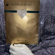 NOS Victoria's Secret Bodyshaper Cream Medium Lingerie for Legs NIP