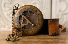 Sundial Nautical Brass Maritime Pocket Compass With Antiqued Leather Case