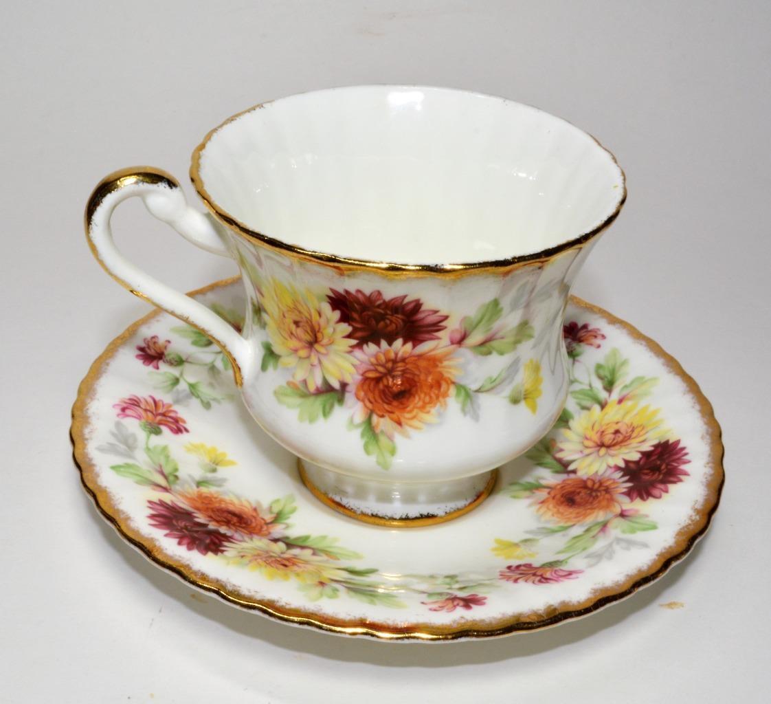 Vintage 1960s PARAGON Bone China England AUTUMN GLORY Set Cup