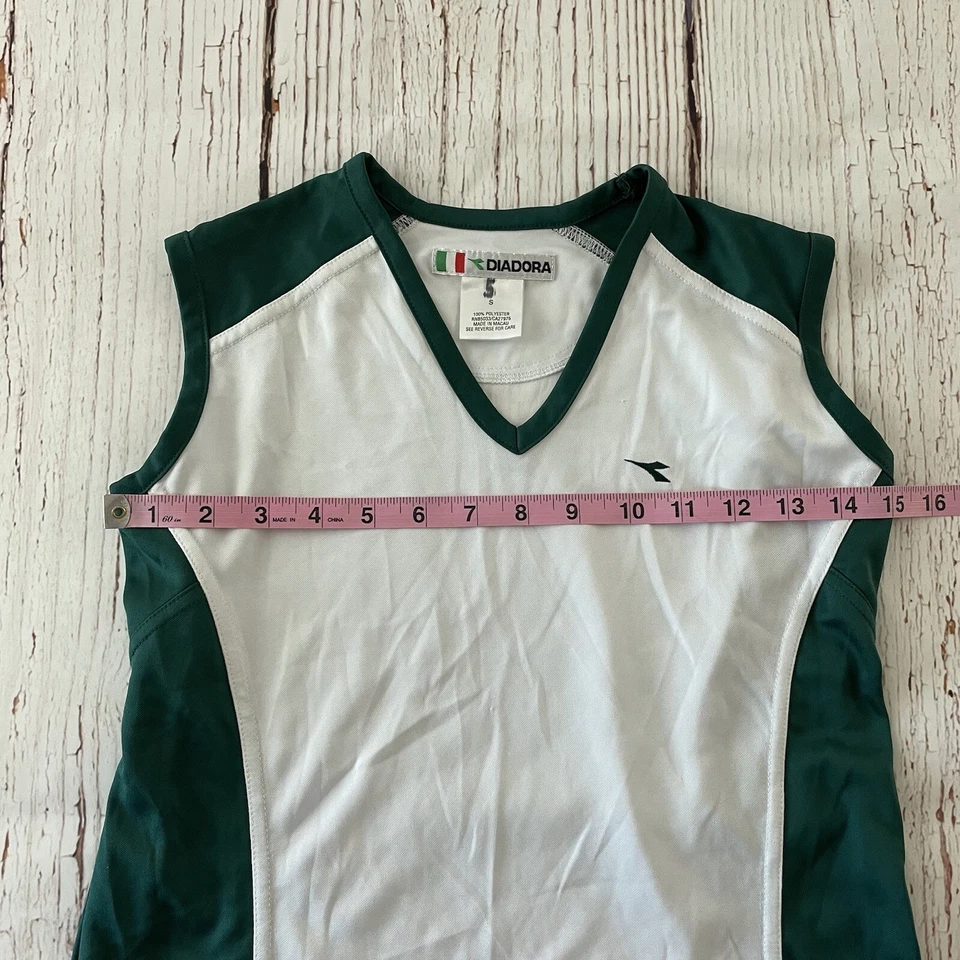 Camisa atlética Diadora sin mangas para mujer pequeña blanca verde Foto 4 de 4