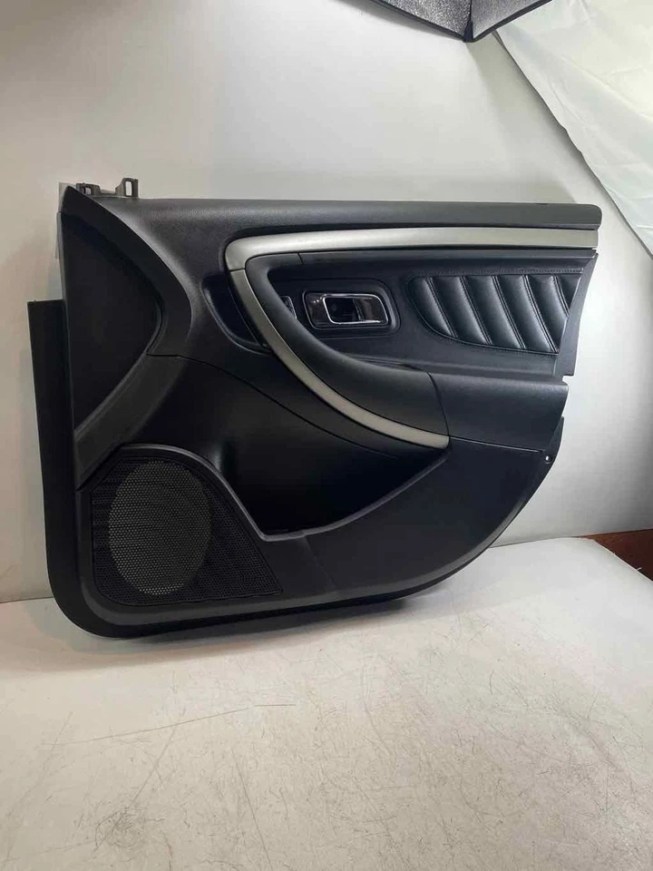 Отделочная панель передней правосторонней пассажирской двери черная оригинальная подходит для FORD TAURUS 2013-2019 - Изображение 2 из 4