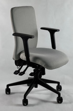 Albion Chairs Uni65SBBALP task/operator/managers chair in light grey : ex-demo