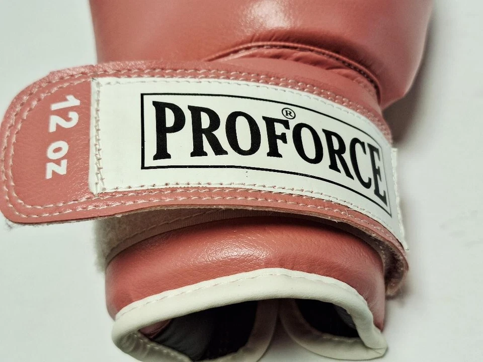 一对 12 盎司 ProForce 人造革拳击手套粉色 — 第 4/4 张图片