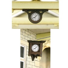 Metcalfe PO515 Station Clocks x3 GWR/LNER/Blank Faces OO Gauge Kit