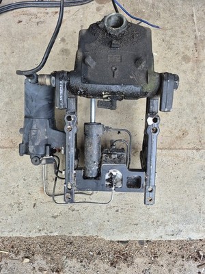 Mercury US Marine Force 40 50 HP Power Tilt Trim Assembly Brackets Outboard