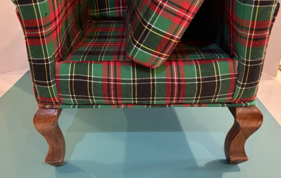 Трудно найти винтажный рождественский стул в клетку 1997 Dayton Hudson Santa Bear {One Flaw) - Изображение 4 из 4