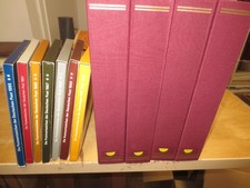 Sammlung DDR 1949-1990 ** in 4 Schaubek Alben ab 1960 komplett + alle Jahrbücher