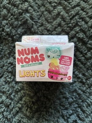 Num Noms Lights Series 4 MGA Entertainment Collectible Blind Box
