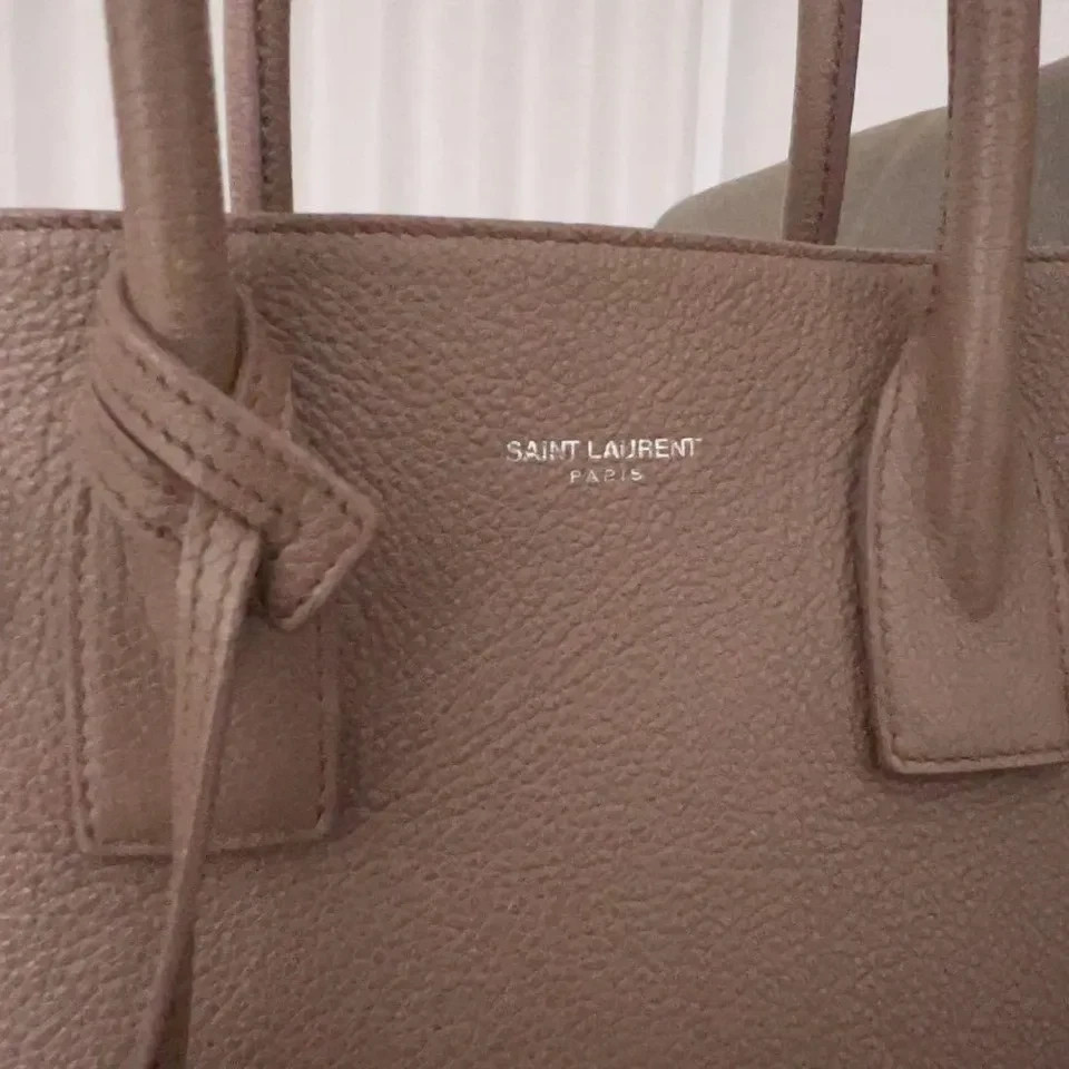 SAINT LAURENT Sac de Jour borsa tote in pelle di vitello borsa classica in pelle di design usata