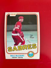 1981-82 O-Pee-Chee OPC #86 Dale McCourt - Buffalo Sabres NRMT