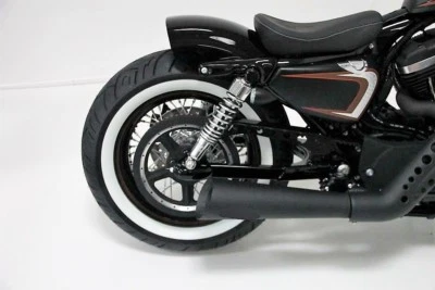 Garde-boue Arrière Courte Bobber/Café Racer pour Harley Davidson Sportster 04+ - Photo 1/2
