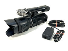 SONY NEX-VG30H w/ E PZ 18-200mm F3.5-6.3 OSS Lens  Charger Works but READ 