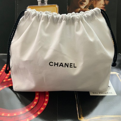 CHANEL white cotton canvas drawstring pouch, cosmetic bag storage bag AUTHENTIC - Picture 18 of 18