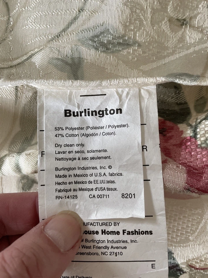 Cenefa de cortina Burlington floral rosa estampado damasco 86 x 17 1/2" 1 panel 2 disponibles Foto 4 de 4