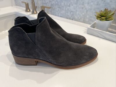 Dolce Vita NWOT Bootie Dark Grey suede 9.5m
