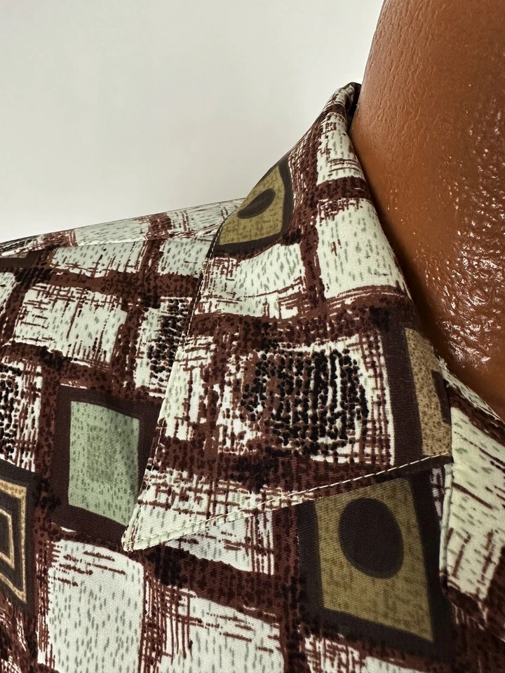 Camisa masculina geométrica vintage anos 90 tamanho grande poliéster microfibra hipster FLAW - Imagem 3 de 4