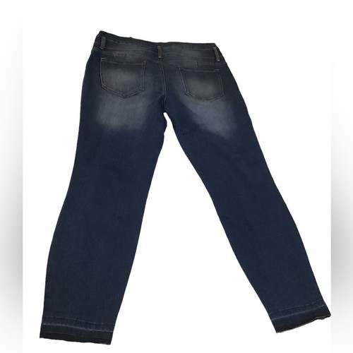No Boundaries Jeans Women's Straight Leg Denim Pants Casual Comfort Stretch Blue - Picture 6 of 10