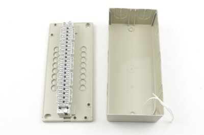 Verteilerkasten Box II (3M VKK 2) mit 1x LSA Anschlußleiste 1/20 für 20 DA