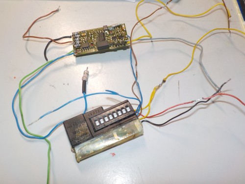 Defekte Decoder, vermutlich beide Märklin.