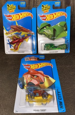 Hot Wheels  14 Poison Arrow Cloak and Dagger  13 & Piranha Terror Treasure Hunt