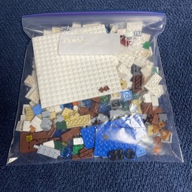 LEGO Minecraft 21120 The Snow Hideout 100% Complete W/Box & Instructions