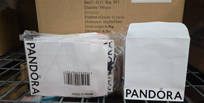 PANDORA White Small Gift Bag With Fold Over Top & Strap LOT OF 25  NEW
