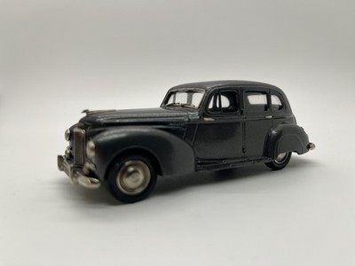 Lansdowne Models 1/43 Humber Super Snipe Mark III Gray #67