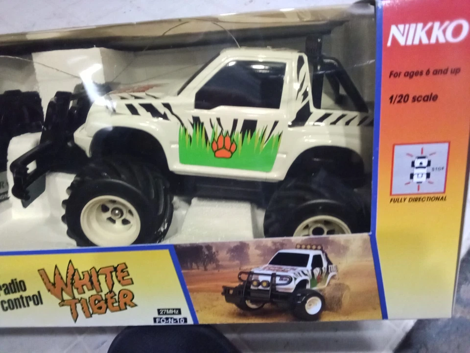 Vintage Nikko White Tiger, Never Opened - Image 3 of 4