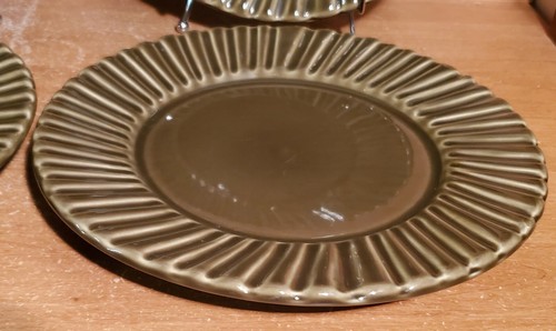Pottery Barn DANA Speiseteller 4er Set, 10 1/4", grün Barbara Eigen, sehr gut - Bild 7 von 10