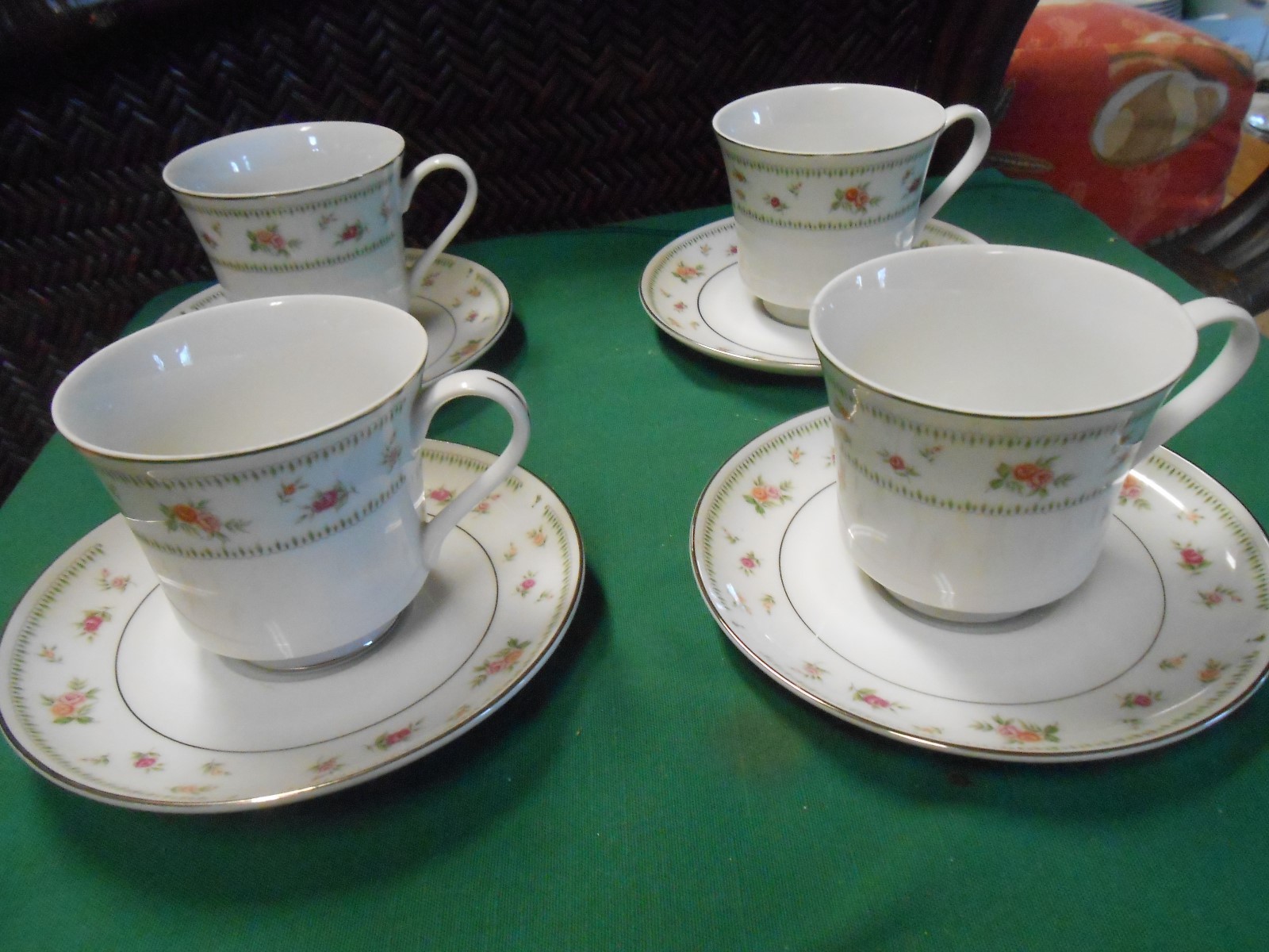beautiful ABINGDON Fine Porcelain China Set of 4 CUPS & SAUCERS eBay