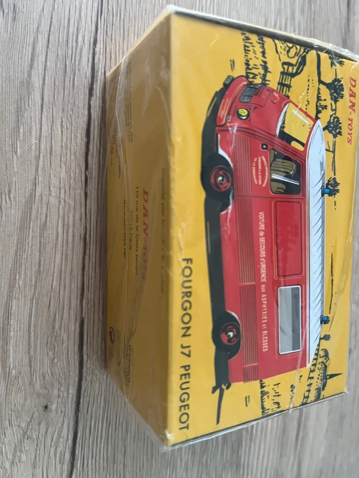 DAN TOYS DAN-102 FOURGON J7 PEUGEOT secours d’urgence n ° 102 neuf Norev Made - Photo 2/4