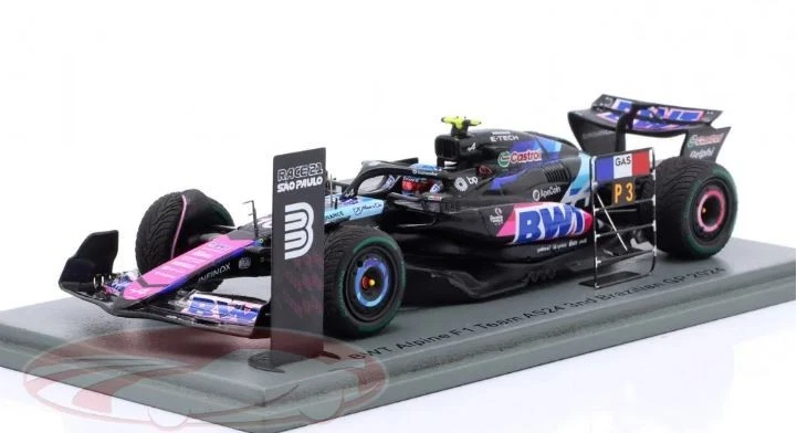 Spark 1/43 Pierre Gasly Alpine A524 3nd Brasil GP 2024 + Pitboards - Immagine 2 di 4