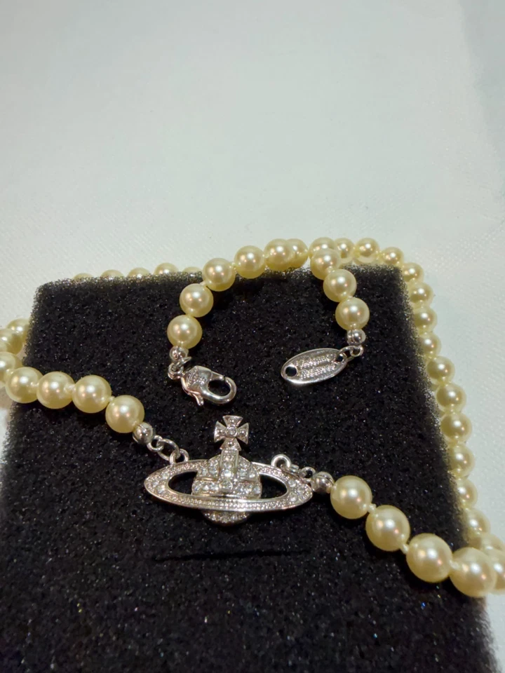 Vivienne Westwood 银色白色珍珠项链项链带所有包装 — 第 4/4 张图片