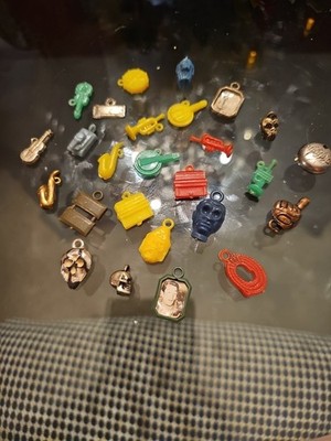 25 Piece Charm Set 1920 And On From Vending Machine Or Cracker Jack Box Prizes