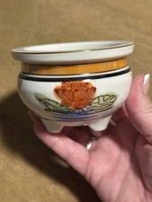 Vtg Japan Porcelain Incense Burner Bowl, Gold-rimmed, Lotus Flower 3”Hx3.5”W