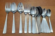 Wallace SATIN OASIS Dinner Fork Spoon Serving Teaspoon Stainless 20pc Set